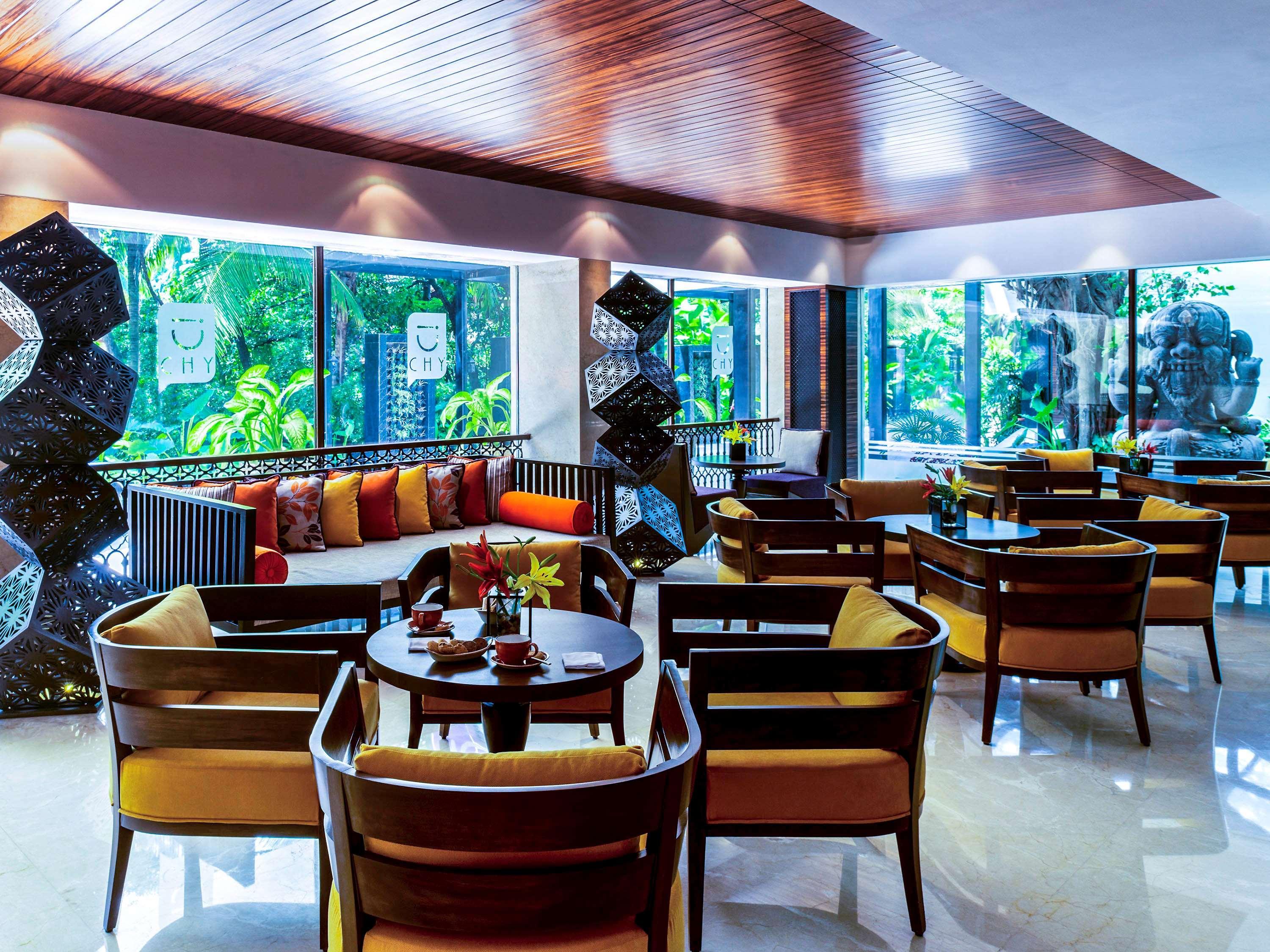 Novotel Goa Resort & Spa Candolim Εξωτερικό φωτογραφία The lobby lounge